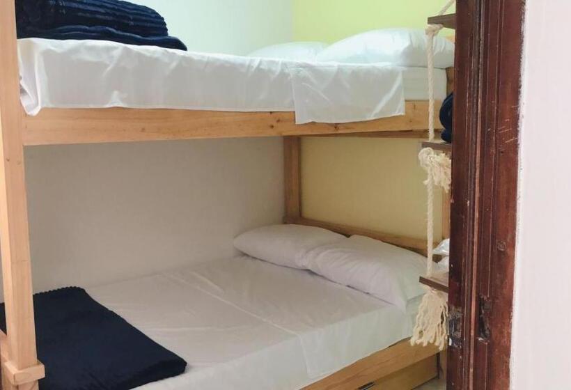 膳宿费 Habitacion Privada En Jardin Cerca Al Parque