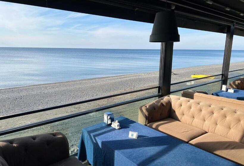 پانسیون Kent Hotel & Restaurant Kent Beach