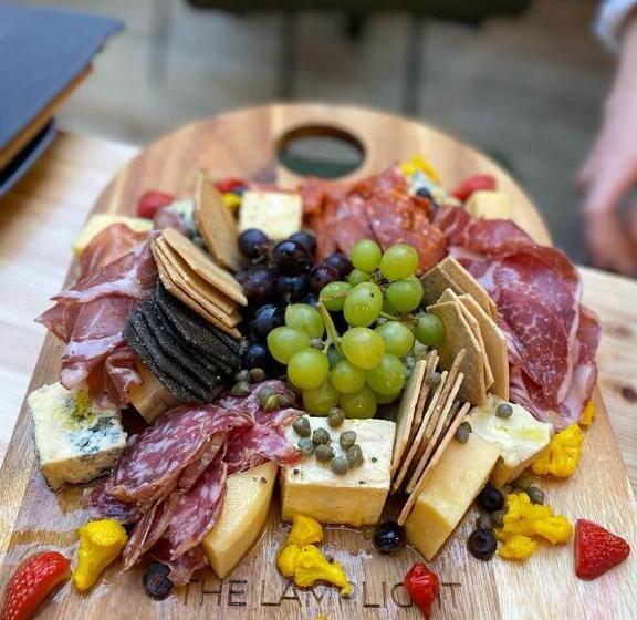 بنسيون Lamp Light Rooms