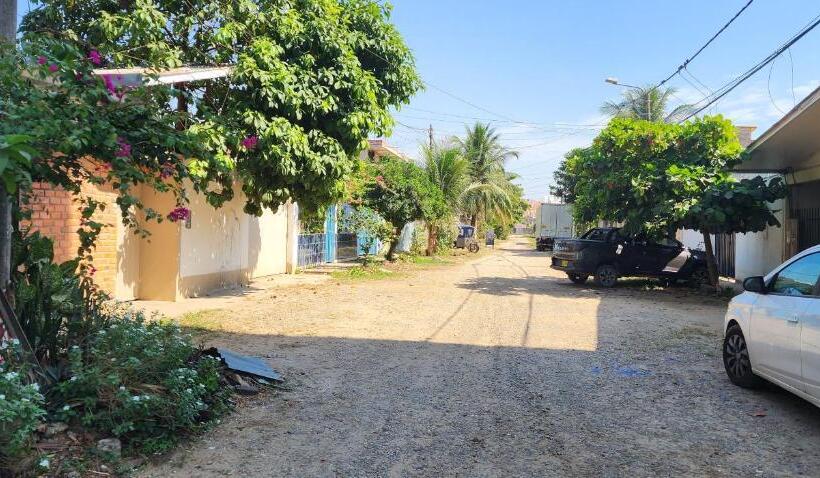 پانسیون Makasai Habitaciones