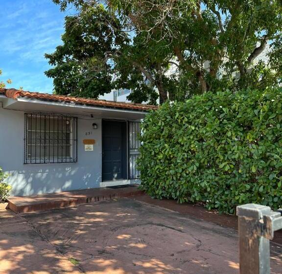 بنسيون Miami House 2