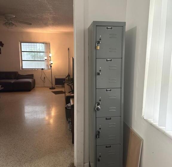 بنسيون Miami House 2