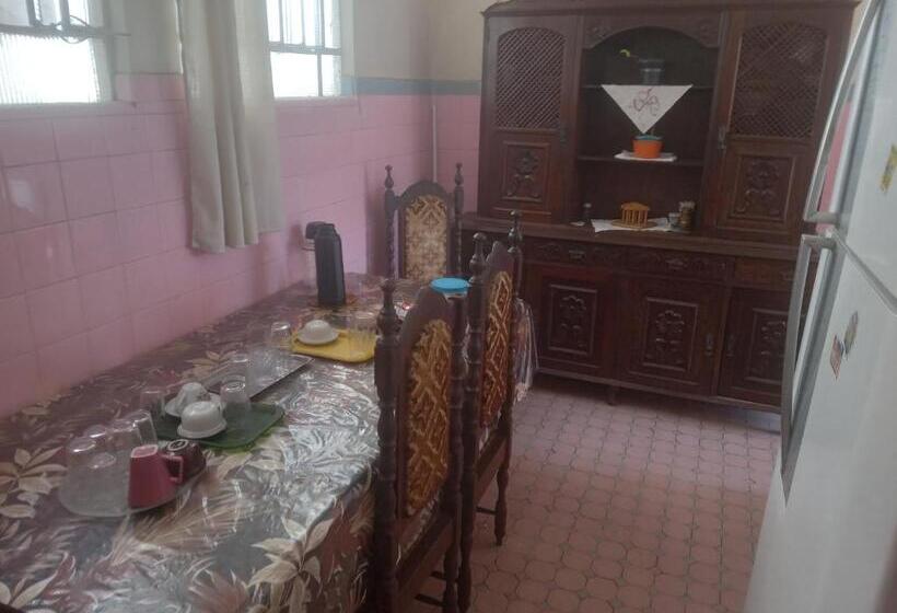 פנסיון Quarto Com Duas Camas De Casal