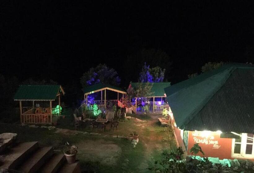 پانسیون Renuka Homestay And Cafe