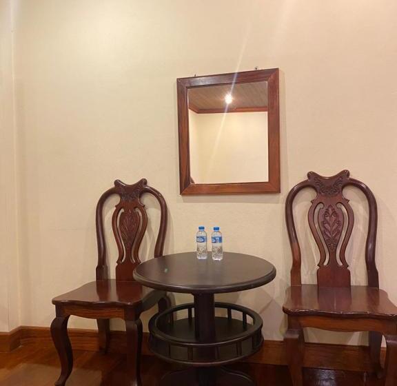 펜션 Somvang Khily Guesthouse 宋旺吉利 酒店