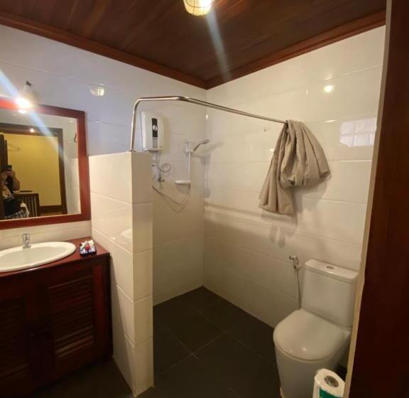 펜션 Somvang Khily Guesthouse 宋旺吉利 酒店