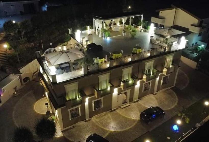 بنسيون Suite Pizzo Jacuzzi Rooms