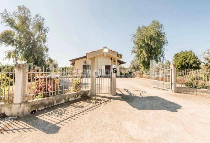 بنسيون Villa Acquabella