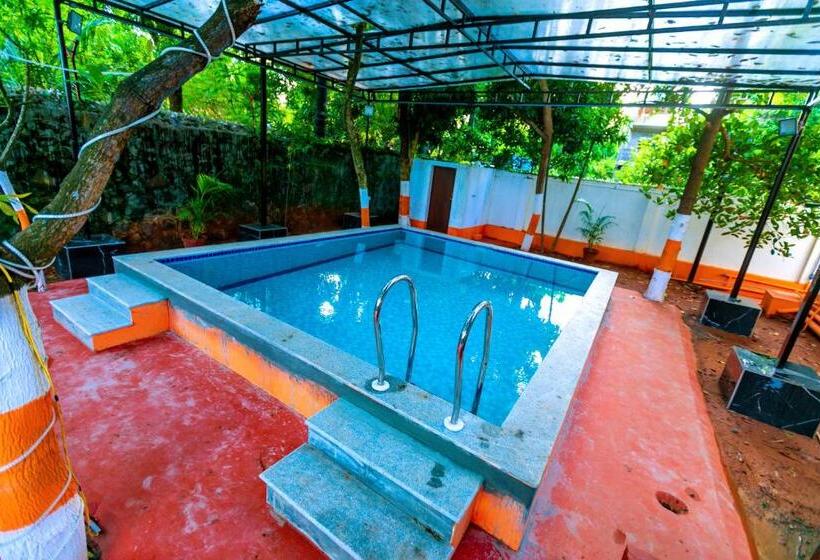 Queens Paradise Estate Resort