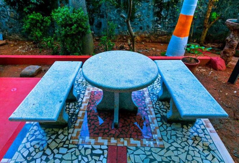 Queens Paradise Estate Resort