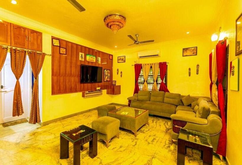 Queens Paradise Estate Resort