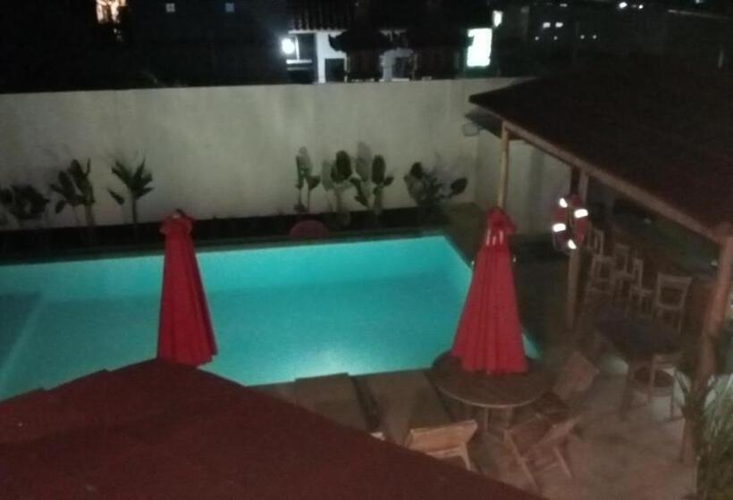 리조트 Melasti Mountain Villa, Amed Bali   Agung Room 3