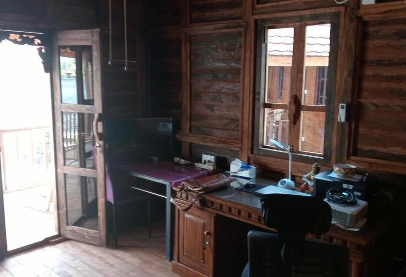 منتجع Melasti Mountain Villa, Amed Bali   Agung Room 4