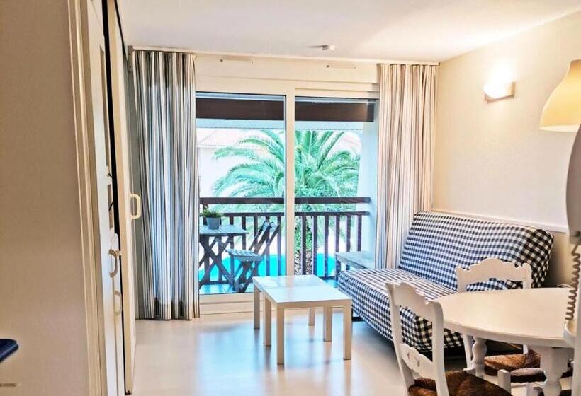 Résidence Le Boucanier   2 Pièces Pour 4 Personnes 014