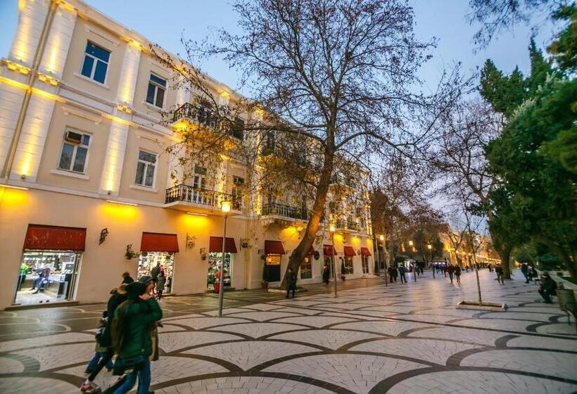 בית מלון כפרי Sera Boutique