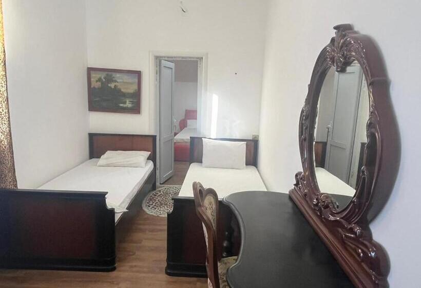 בית מלון כפרי Sera Boutique