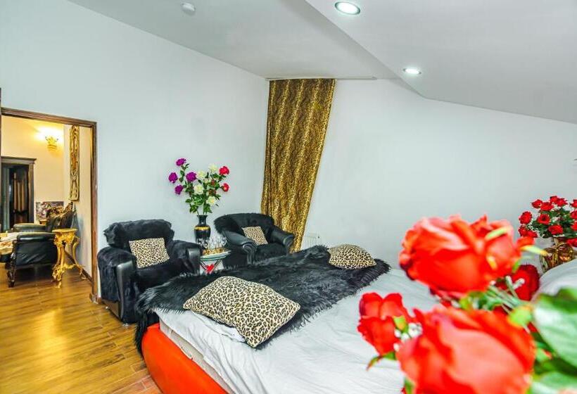 בית מלון כפרי Sera Boutique