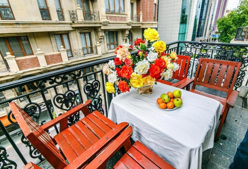 בית מלון כפרי Sera Boutique