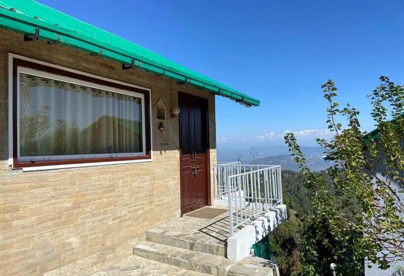 Shree Parijat Resort At Mukteshwar Hill Station With Himalayan View