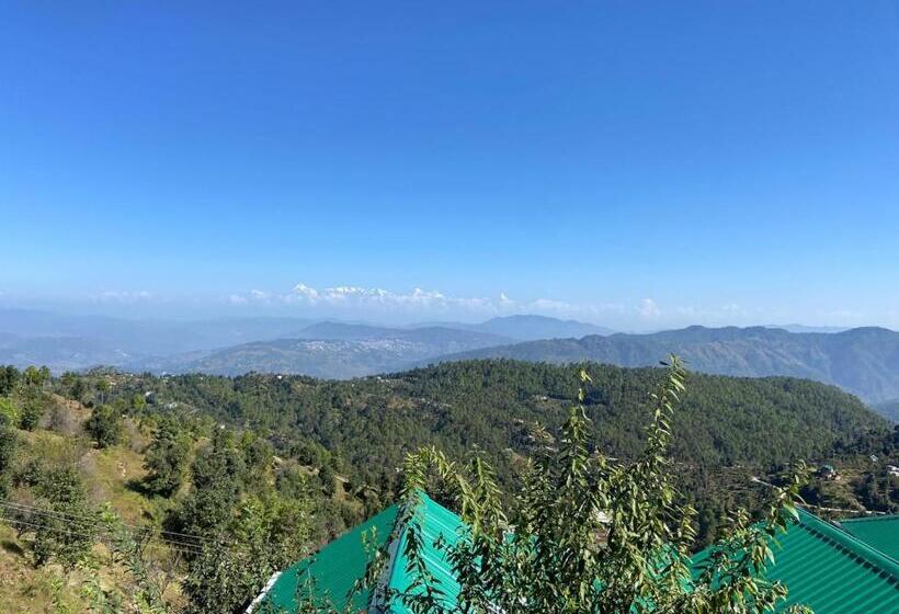 Shree Parijat Resort At Mukteshwar Hill Station With Himalayan View
