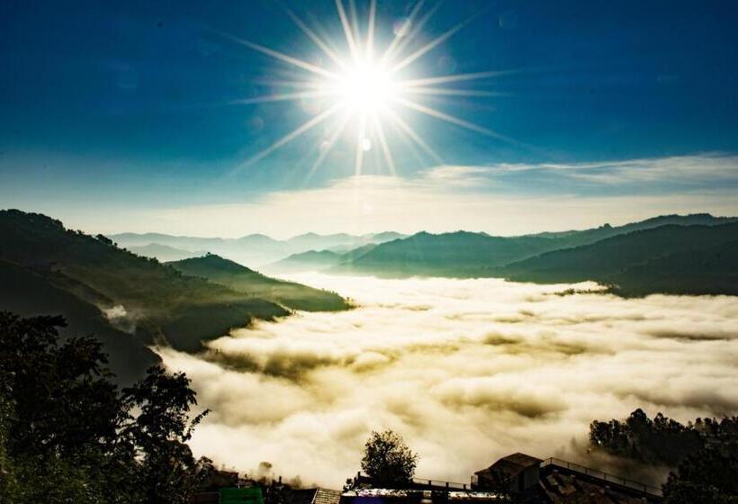 Shree Parijat Resort At Mukteshwar Hill Station With Himalayan View