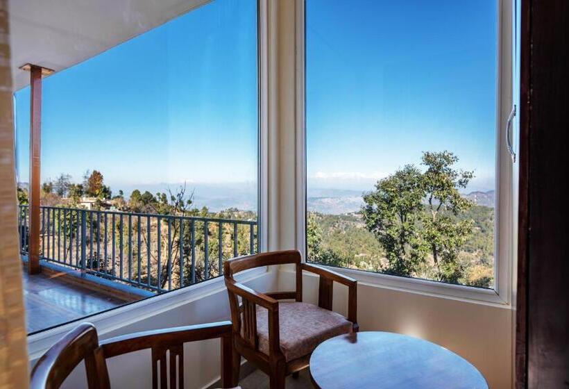 Shree Parijat Resort At Mukteshwar Hill Station With Himalayan View