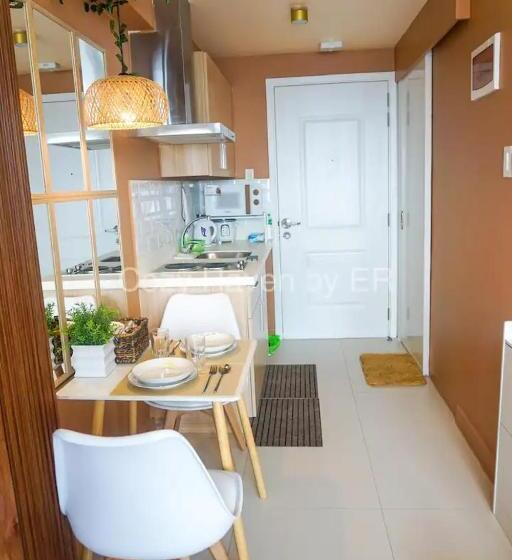 Studio Condo Unit   The Residences @ Commonwealth Qc