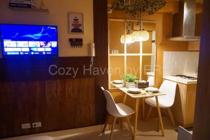 Studio Condo Unit   The Residences @ Commonwealth Qc