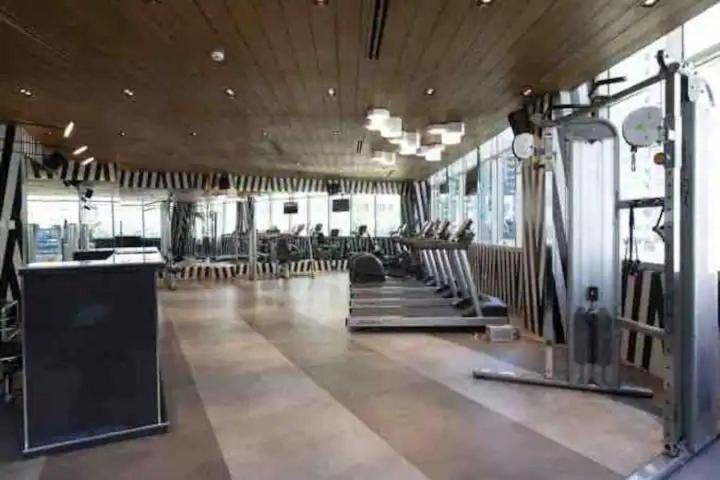 Studio Condo Unit   The Residences @ Commonwealth Qc