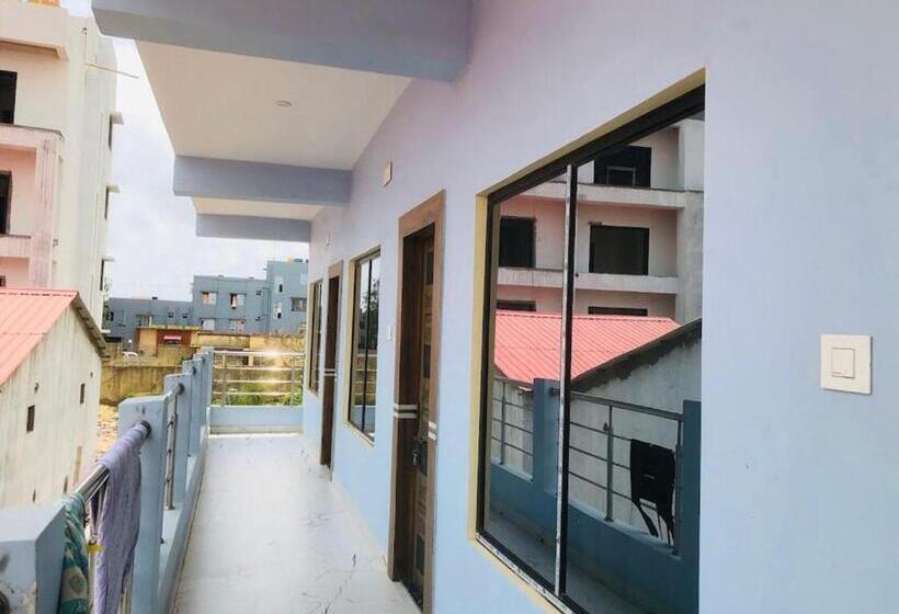 Tropicana Beach Resort, Mandarmani