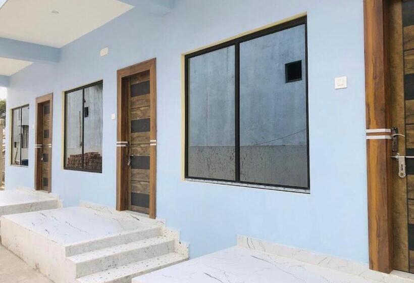 Tropicana Beach Resort, Mandarmani