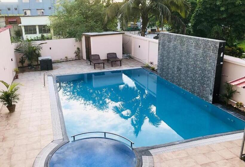 Tropicana Beach Resort, Mandarmani