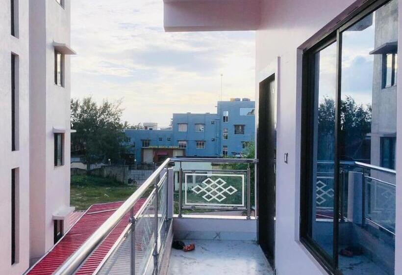 Tropicana Beach Resort, Mandarmani