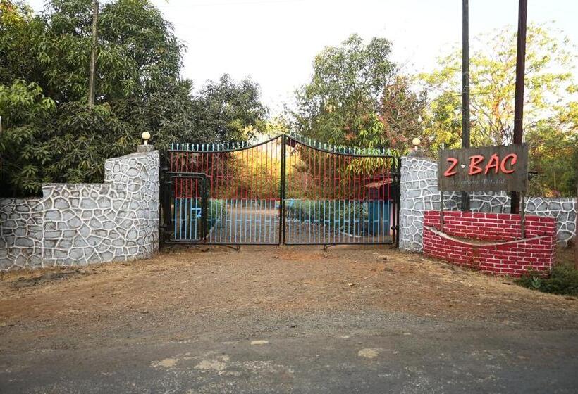 Z Bac Adventure & Leisure Resort Kolad