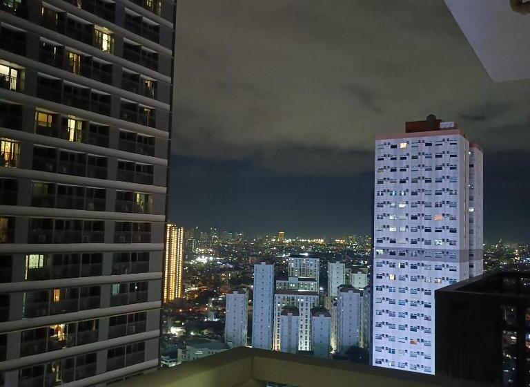 1br Aesthetic Condotel With Balcony   Edsa