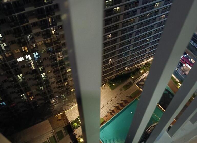 1br Aesthetic Condotel With Balcony   Edsa