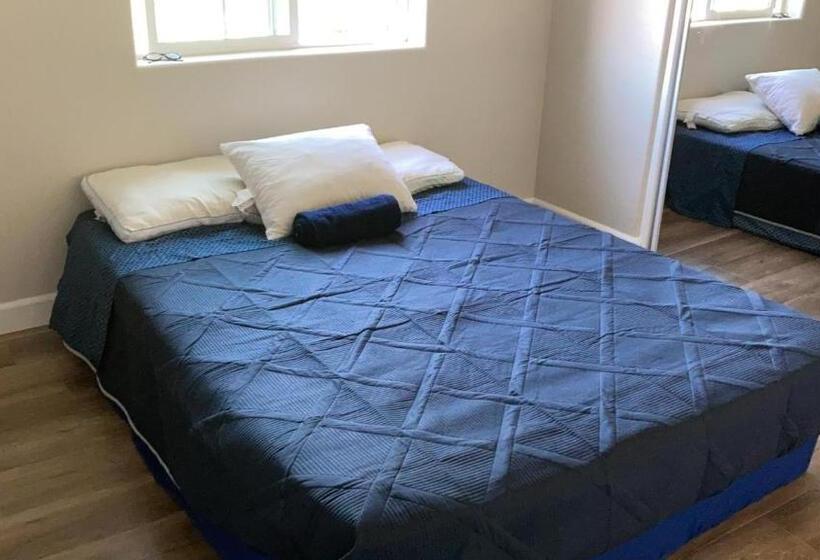 فندق صغير Casa La Paz En Santa Ana