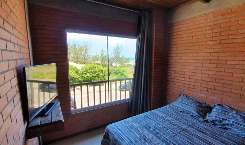 호스텔 Pousada Bella Rosa   Capão Da Canoa