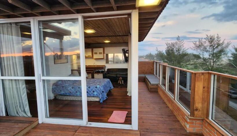 호스텔 Pousada Bella Rosa   Capão Da Canoa