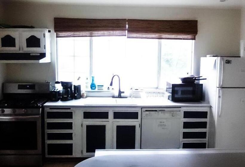 فندق صغير Robertson S Place Like Home