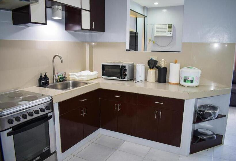 تختخواب و صبحانه 2547 O