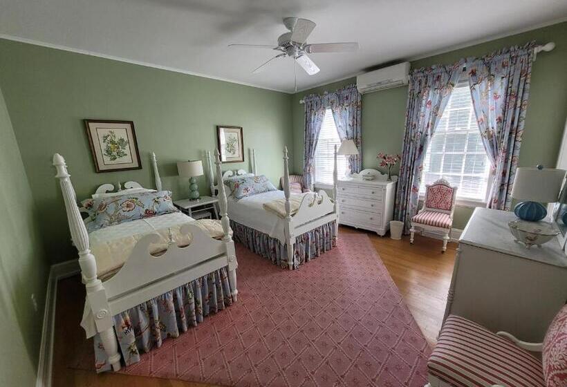 צימר Chautauqua Women S Club