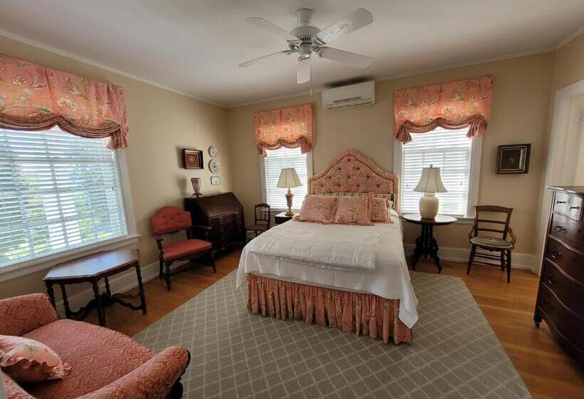 צימר Chautauqua Women S Club