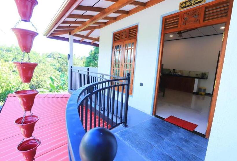 住宿加早餐  Dinsara Pearl Villa