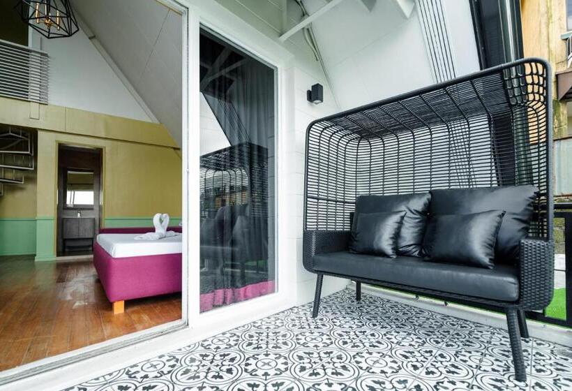 مبيت وإفطار Jacobs Hill Tagaytay