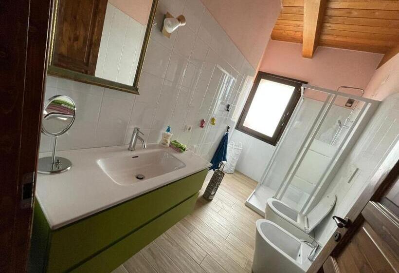 ベッドアンドブレックファースト Residenza Conte Olivia