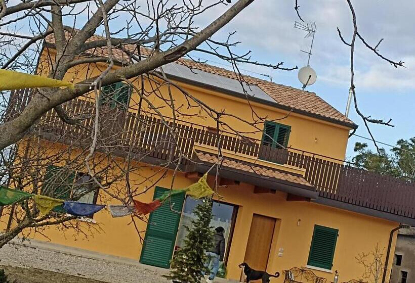 ベッドアンドブレックファースト Residenza Conte Olivia