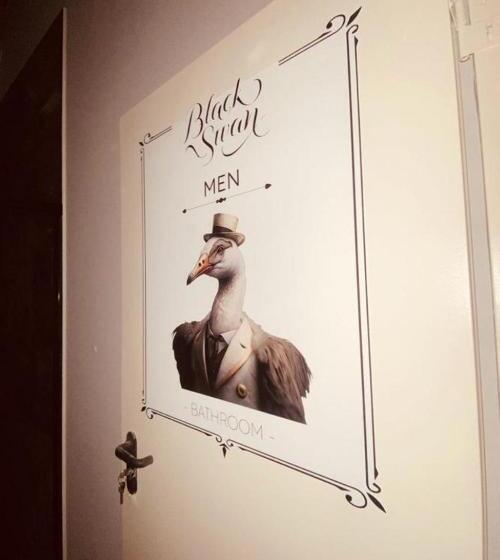 Black Swan Hostel Granada