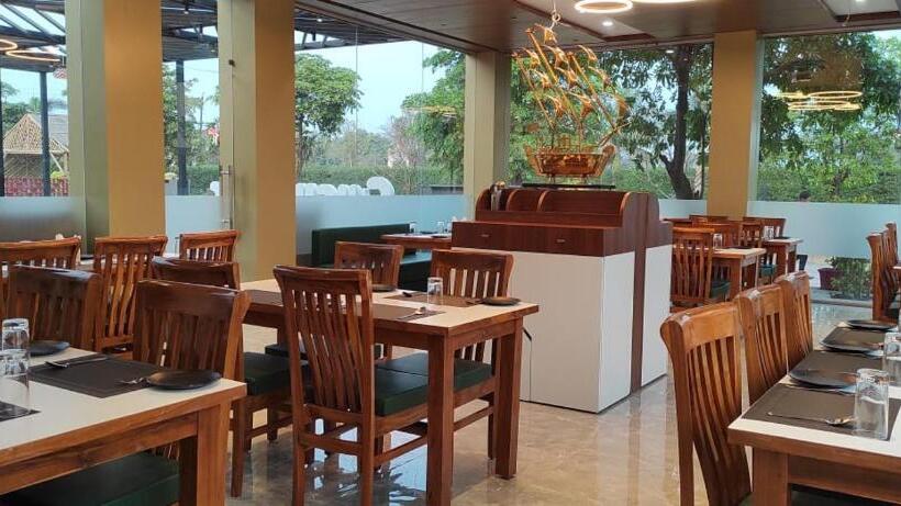 Chandanvan Club & Resort