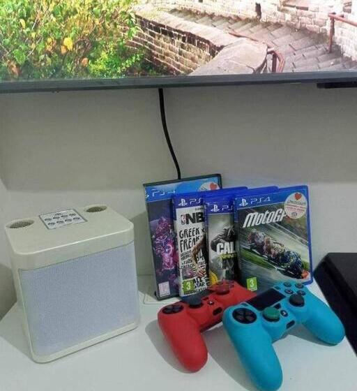 Chelsea Suite S Esthetic Staycation At Trees Residence Qc